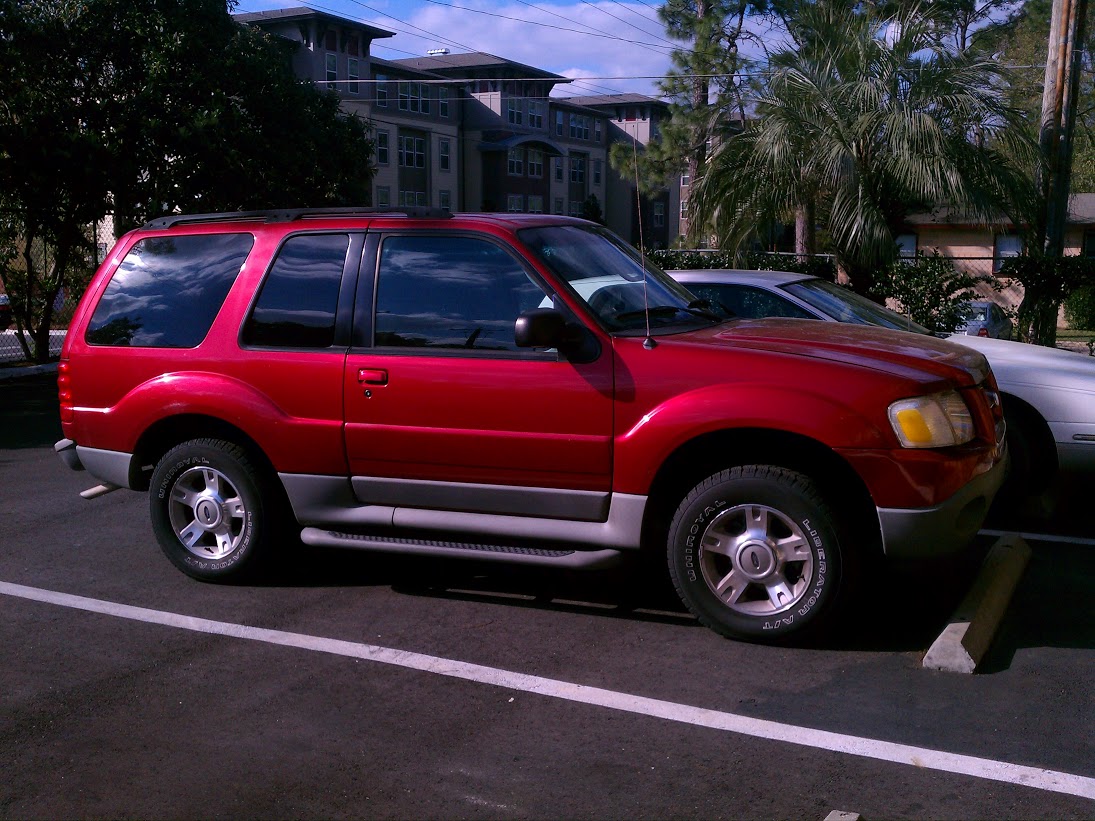 2003 Ford Explorer Sport XLT