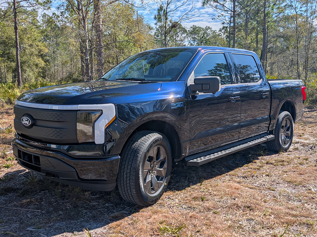 2024 Ford F-150 Lightning Flash